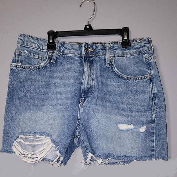 🌻🌻Forever 21 Premium Jean Shorts Size 30 - Picture 1 of 7